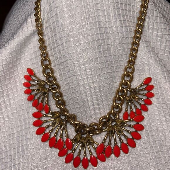 Stella & Dot Coral Cay Statement Necklace Orange Chunky Chain - Picture 2 of 6